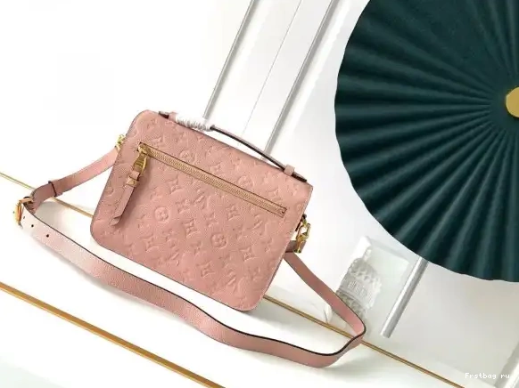 Frstbag ru Pochette Louis Metis Vuitton 0525